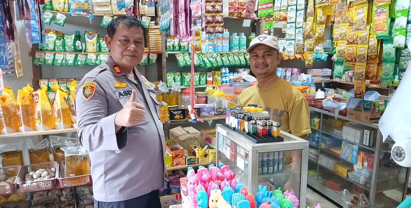 “Kapolsek Kampar Intensifkan Silaturahmi dengan Warga”