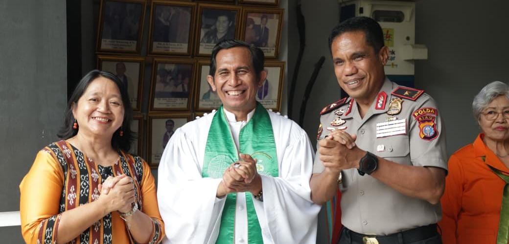 Minggu Kasih di Gereja Immanuel, Wakapolda Riau: Polri Tak Boleh Berjarak dengan Masyarakat
